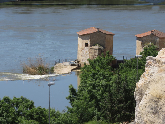 Molinos de harina en el río Duero.