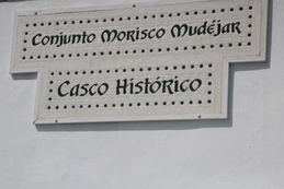 Entrada al casco histórico con su conjunto morisco-mudejar