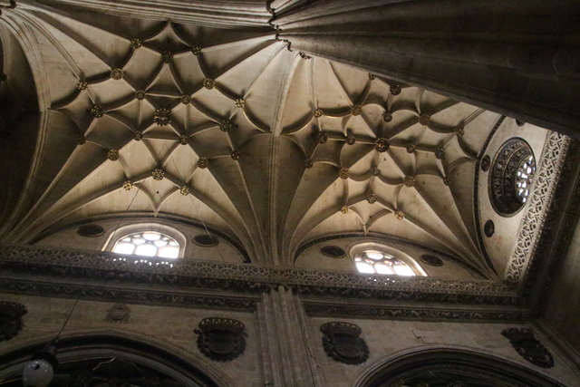     Bóveda de crucería Catedral Nueva de Salamanca.