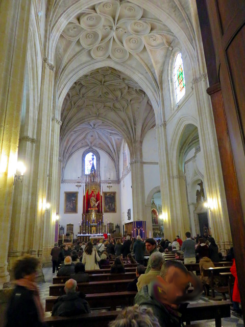 Interior iglesia San Mateo.