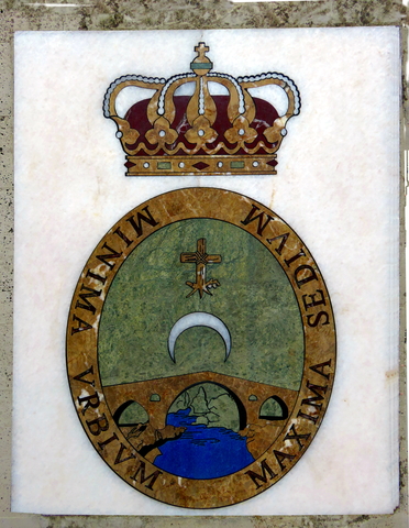 Escudo de Cangas de Onís.