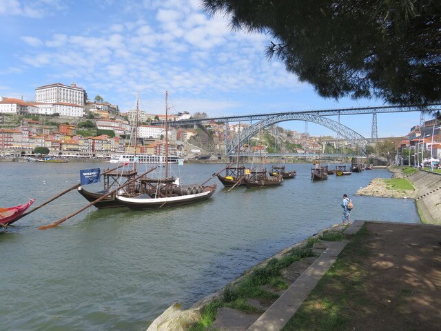 Rabelos: barcos tradicionales del río Duero.